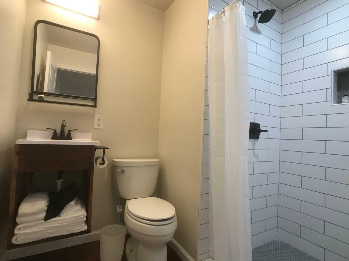 Stonewall Motor Lodge エクステリア 写真