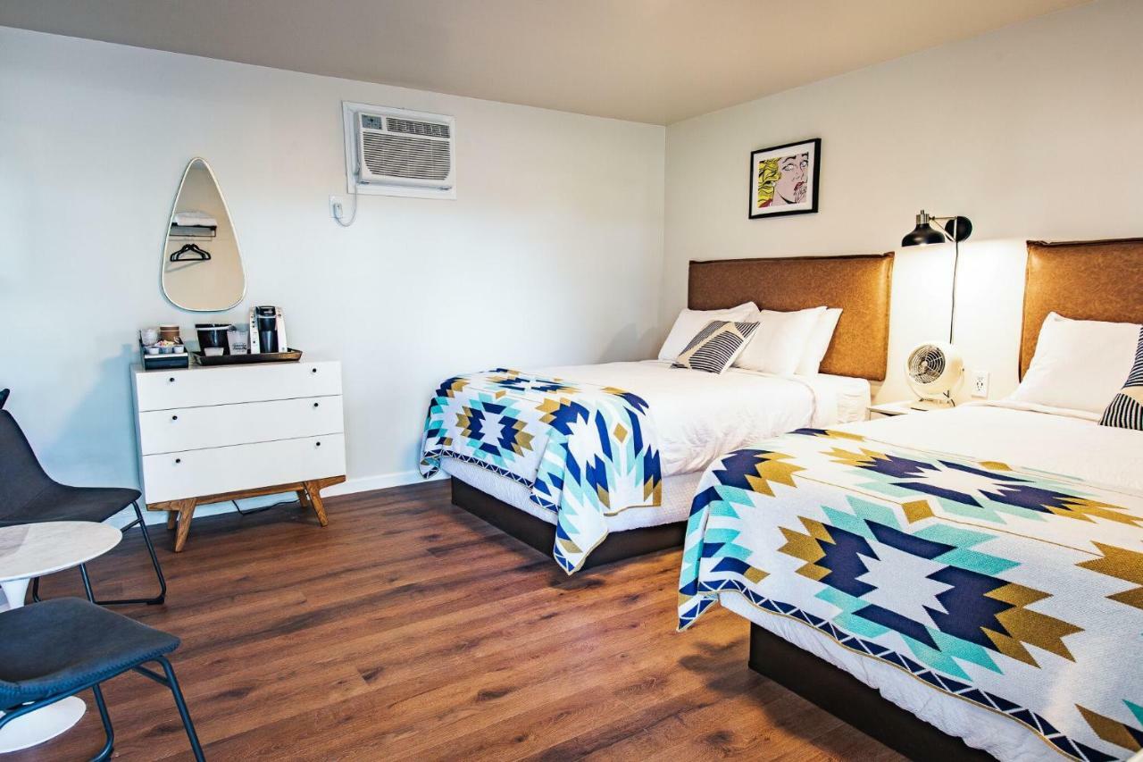 Stonewall Motor Lodge エクステリア 写真
