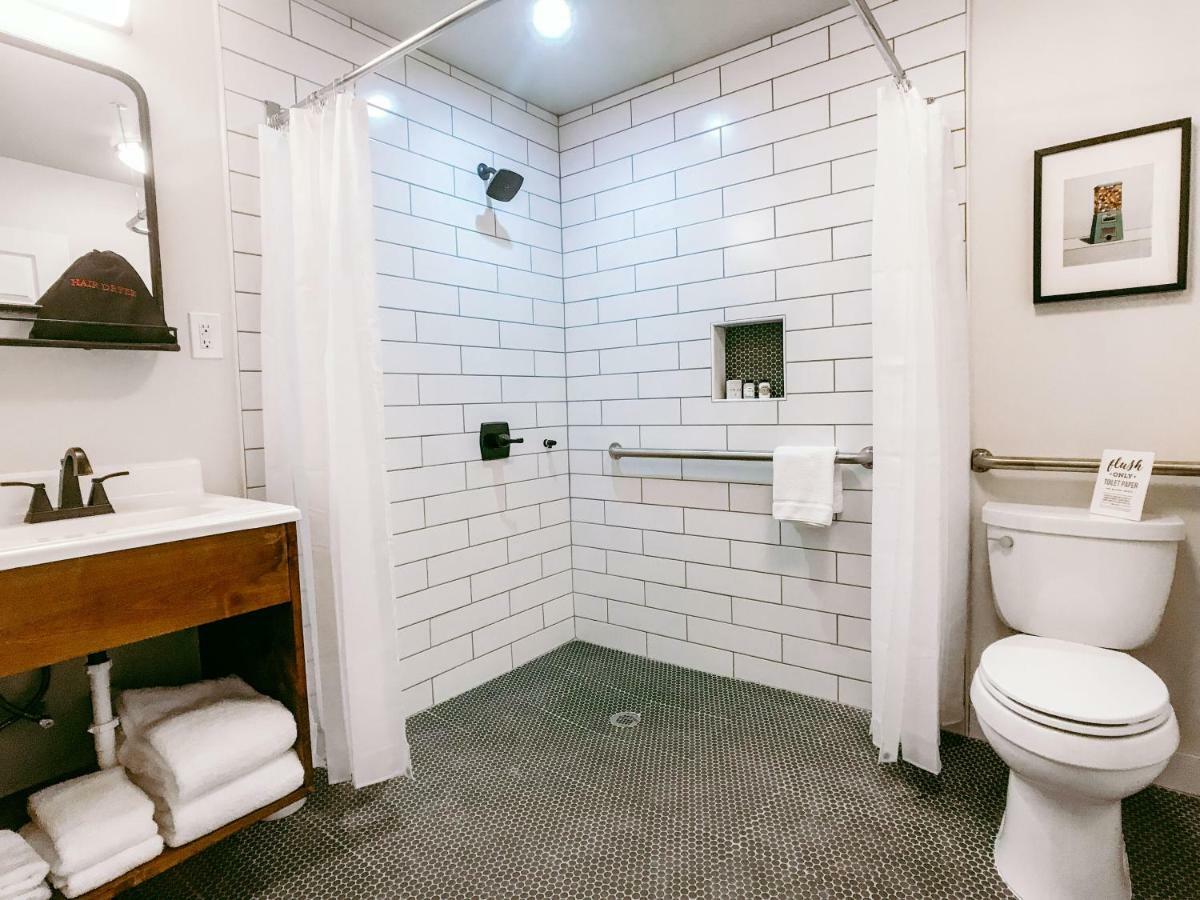 Stonewall Motor Lodge エクステリア 写真